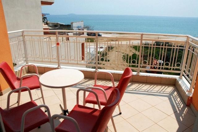 Avra Apartments Limenaria  Oda fotoğraf